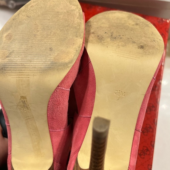 Guess women’s pink shoes size 6.5 - Picture 5 of 8